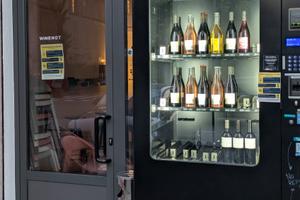 ULTIMO PREZZO - Enoteca Automatica H24 (Piacenza)