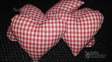 Cuori di stoffa da decorare 5 pezzi rosso a quadre