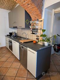 Cucina componibile (pari al nuovo)