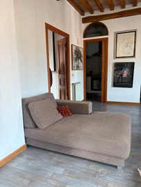Divano componibile con  chaise longue