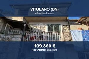 Immobile in asta di 249 m² con più di 5 locali a V