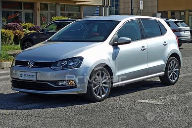 VOLKSWAGEN Polo 1.4 TDI 90 CV 5p. Highline BlueMot