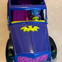 Macchina di Vampirina + Vampirina