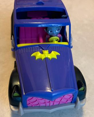 Macchina di Vampirina + Vampirina