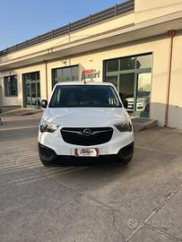 Opel Combo Cargo 1.5 Diesel 100 S&S PC 650kg Editi