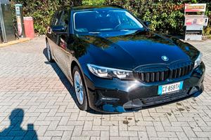 BMW 330e touring Hybrid plugin 