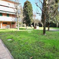 4 LOCALI A REGGIO NELL'EMILIA