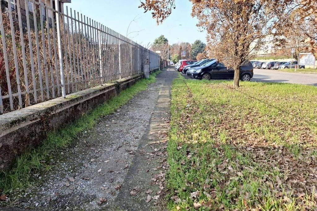 Immobile in asta di 300 m² a Inzago - Vista 4