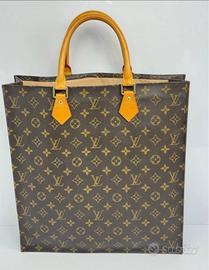 Louis Vuitton Sac Plat