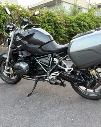 BMW R1200R - Diversamente nuova
