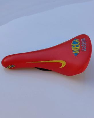Sella Montegrappa sellino Mega Action bicicletta