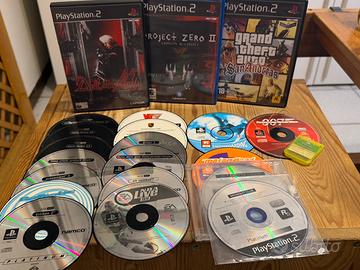 Lotto 18 giochi playstation 1 e 2 leggi descrizion