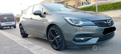 Opel Astra 1.5 122 cv