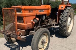 Trattore fiat 640