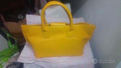 borsa a mano oltre