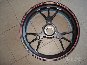 Cerchio posteriore Ducati