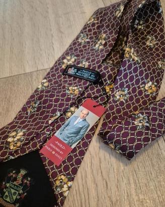 cravatta Gucci vintage in seta con cartellino 