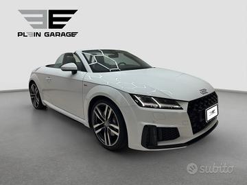 Audi TT Roadster 45 TFSI quattro S-line "MANUALE