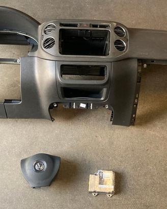 Kit airbag cruscotto Volkswagen Tiguan 5N2 2015
