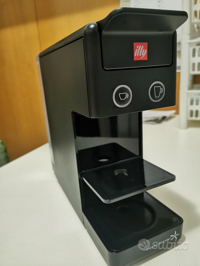 Macchina caffè espresso Illy - Elettrodomestici In vendita a Lecco