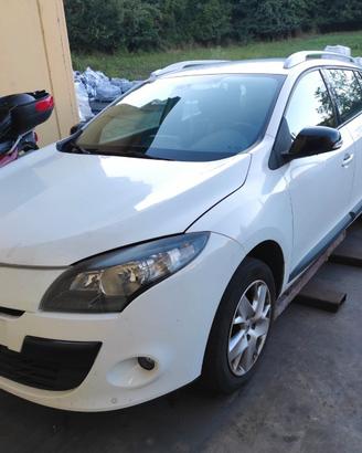 Renault Megane 3 tdi SW per ricambi