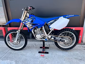 YAMAHA YZ 250