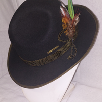 Cappello tirolese in panno nero