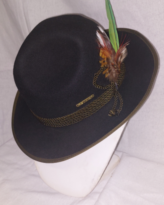 Cappello tirolese in panno nero