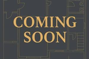 Palazzo / Stabile di 500 m² con più di 5 locali a 