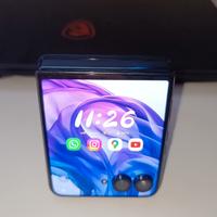 Motorola Razr 50 Ultra Blue