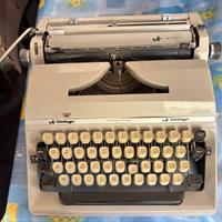 Macchina da scrivere