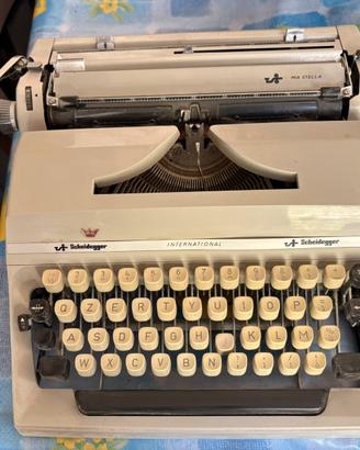 Macchina da scrivere