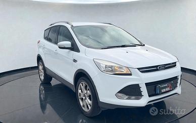 Ford Kuga 2.0 TDCI 150 CV S&S 4WD Powershift Titan