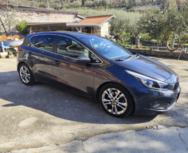 KIA cee'd diesel crdi 1.6 platinum