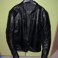 Giubbotto moto con protezioni