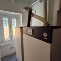 CALDAIA A PELLET 26 kW CON SERBATOIO E WI-FI