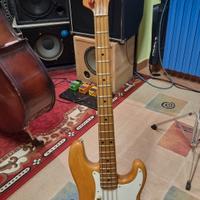 Basso Fender Precision Special 1982
