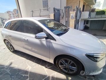 Mercedes b 180 business extra, trattabile 