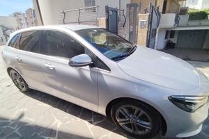 Mercedes b 180 business extra, trattabile 