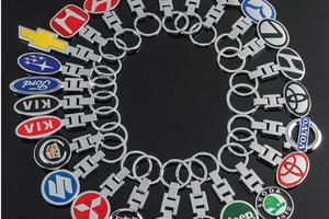PORTACHIAVI PER AUTO CON LOGO VARI MODELLI/ MARCHI