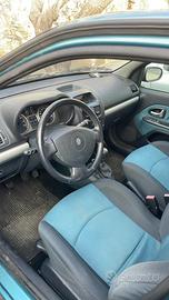 Renault Clio 2003 1.4 16v 72kw