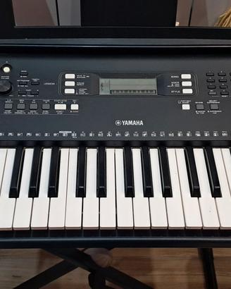 PIANOLA YAMAHA E363