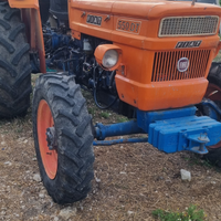 Vendita trattore agricolo fiat 550 dt