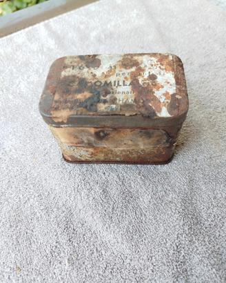 scatola di latta vintage 