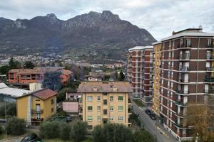 Appartamento di 92 m² con 3 locali e box auto a Ma