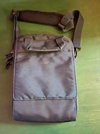 Porta ipad a tracolla