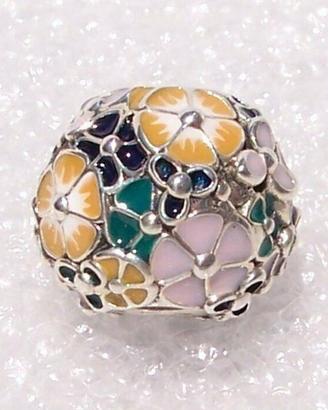 PANDORA Charm Bouquet di Fiori 797907ENMX