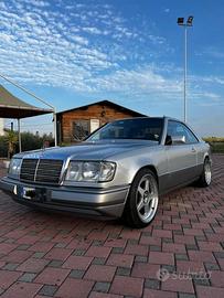 Mercedes 230CE Coupe w124 2,3 136 cv 1992 pelle bl