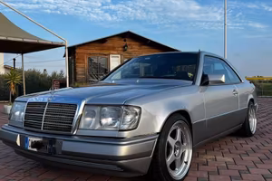 Mercedes 230CE Coupe w124 2,3 136 cv 1992 pelle bl
