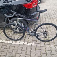 Giant Defy M/L 2024